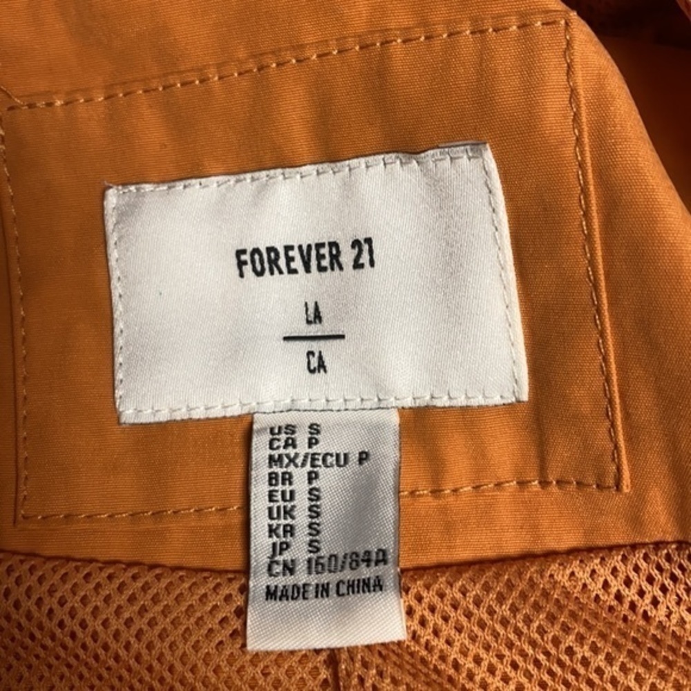 FOREVER 21 Yellow Windbreaker Jacket with Hood Small EUC - Picture 8 of 13